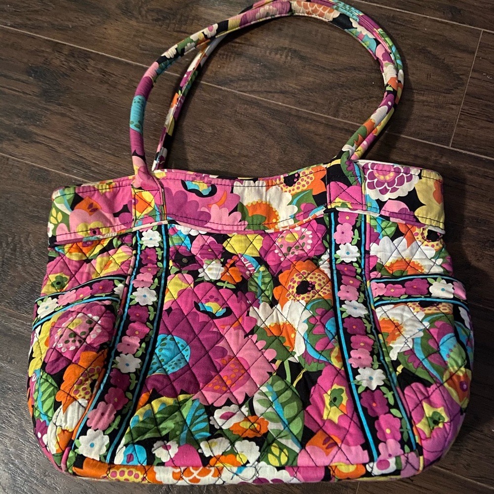 Vera Bradley bag, Va Va Bloom pattern